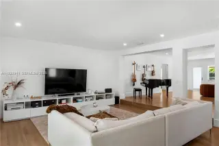 Propiedad en alquiler con 3 habitaciones y 3 baños en Miami