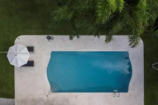 Propiedad en alquiler con 3 habitaciones y 3 baños en Miami