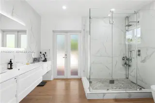 Propiedad en alquiler con 3 habitaciones y 3 baños en Miami