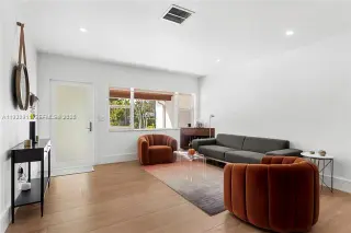 Propiedad en alquiler con 3 habitaciones y 3 baños en Miami