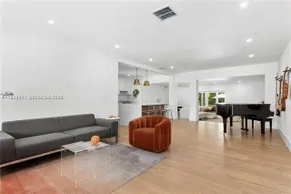 Propiedad en alquiler con 3 habitaciones y 3 baños en Miami
