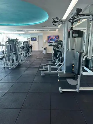 Propiedad en alquiler con 2 habitaciones y 2 baños en Miami