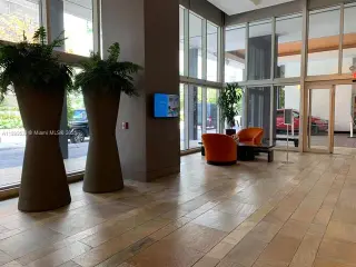 Propiedad en alquiler con 2 habitaciones y 2 baños en Miami