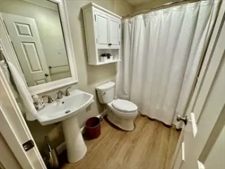 Propiedad en alquiler con 3 habitaciones y 3 baños en Plymouth