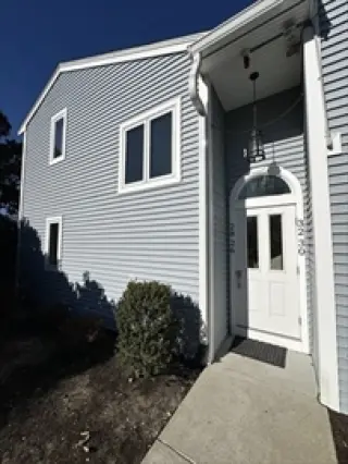 Propiedad en alquiler con 3 habitaciones y 3 baños en Plymouth