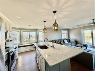 Propiedad en alquiler con 3 habitaciones y 3 baños en Plymouth