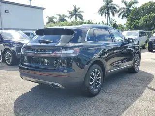 Lincoln Nautilus 2022 Standard 4dr SUV