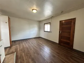 Propiedad en alquiler con 0 habitaciones y 1 baño en Follansbee