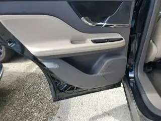 Lincoln Corsair 2024 Premiere 4dr SUV