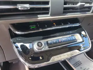 Lincoln Corsair 2024 Premiere 4dr SUV