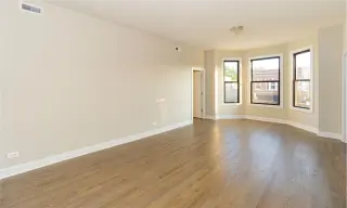 Propiedad en alquiler con 3 habitaciones y 2 baños en Chicago