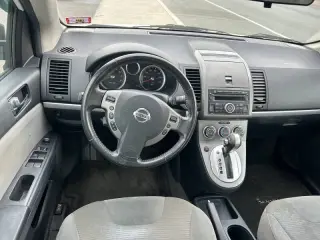 2011 Nissan Sentra 2.0 SR