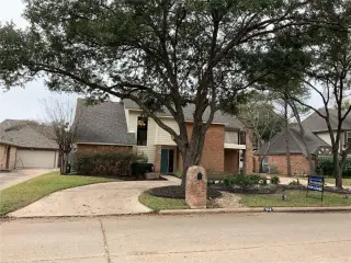 Propiedad en alquiler con 4 habitaciones y 2.5 baños en Katy