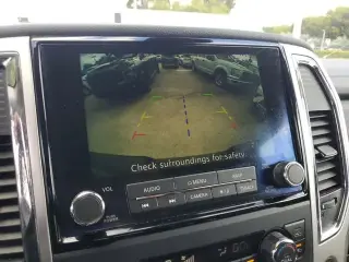 Nissan Titan 2021 4x2 SV 4dr Crew Cab 5.6 ft. SB