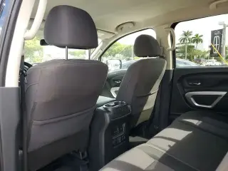 Nissan Titan 2021 4x2 SV 4dr Crew Cab 5.6 ft. SB