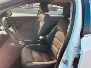 2016 Chevrolet Cruze Limited 1LT Auto