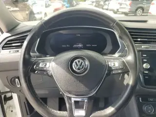 Volkswagen Tiguan 2018 2.0T SEL Premium 4dr SUV