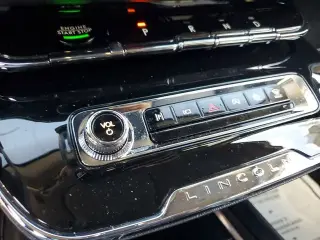 Lincoln Corsair 2024 Premiere 4dr SUV