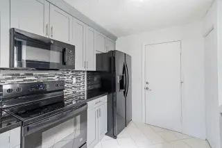 Propiedad en alquiler con 3 habitaciones y 2.5 baños en Coral Springs
