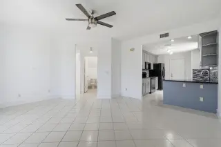 Propiedad en alquiler con 3 habitaciones y 2.5 baños en Coral Springs