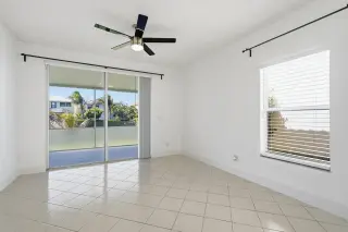 Propiedad en alquiler con 3 habitaciones y 2.5 baños en Coral Springs