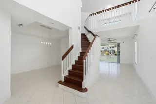 Propiedad en alquiler con 3 habitaciones y 2.5 baños en Coral Springs