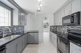Propiedad en alquiler con 3 habitaciones y 2.5 baños en Coral Springs