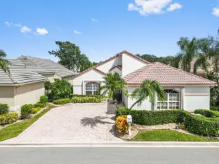 Propiedad en alquiler con 3 habitaciones y 2 baños en Delray Beach