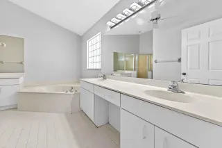 Propiedad en alquiler con 3 habitaciones y 2 baños en Delray Beach
