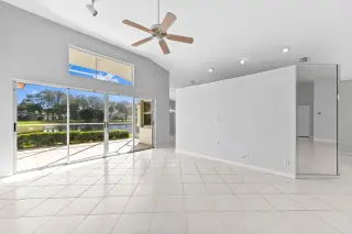 Propiedad en alquiler con 3 habitaciones y 2 baños en Delray Beach