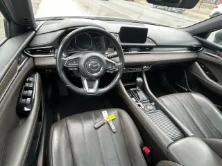2018 Mazda MAZDA6 Signature