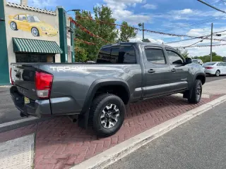 2017 Toyota Tacoma TRD Off-Road