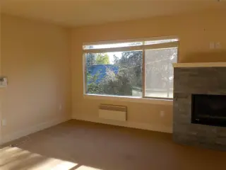 Propiedad en alquiler con 1 dormitorio y 1.5 baños en Bellevue