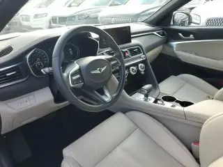 Genesis G70 2023 2.0T 4dr Sedan