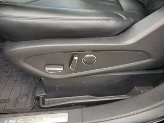 Lincoln Nautilus 2023 AWD Reserve 4dr SUV