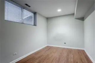 Propiedad en alquiler con 3 habitaciones y 2 baños en Chicago