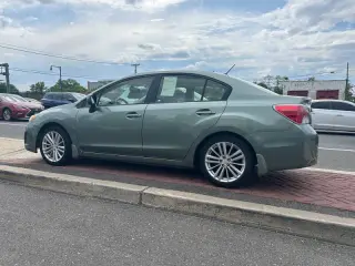 2014 Subaru Impreza 2.0i Premium