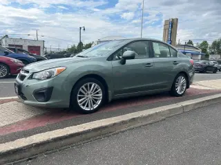 2014 Subaru Impreza 2.0i Premium