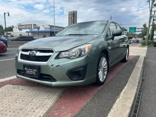 2014 Subaru Impreza 2.0i Premium