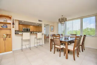 Propiedad en alquiler con 3 habitaciones y 3 baños en Highland Beach