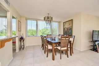 Propiedad en alquiler con 3 habitaciones y 3 baños en Highland Beach