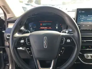 Lincoln Corsair 2024 Premiere 4dr SUV