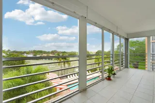 Propiedad en alquiler con 2 habitaciones y 2 baños en Boca Ratón