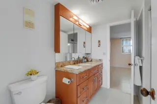Propiedad en alquiler con 2 habitaciones y 2 baños en Boca Ratón