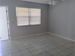 Propiedad en alquiler con 3 habitaciones y 2 baños en Hollywood