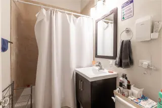 Propiedad en alquiler con 4 habitaciones y 2 baños en Chicago