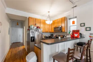 Propiedad en alquiler con 3 habitaciones y 1.5 baños en Chicago