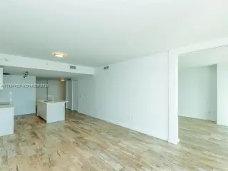 Propiedad en alquiler con 2 habitaciones y 2 baños en Miami