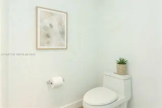 Propiedad en alquiler con 2 habitaciones y 2 baños en Miami