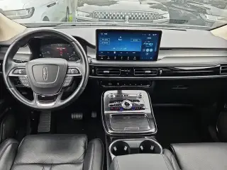Lincoln Nautilus 2023 AWD Reserve 4dr SUV